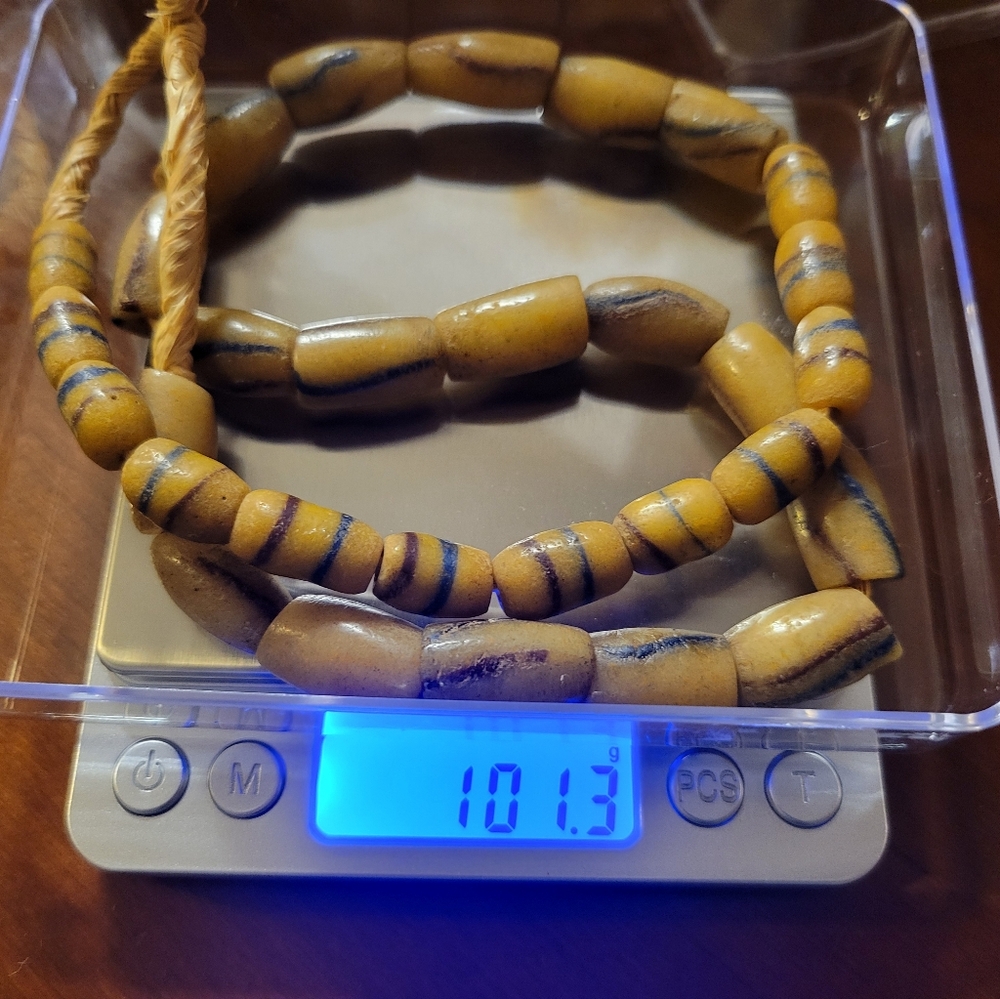 Vintage handmade Krobo glass trade beads, Using recycled-glass techniques